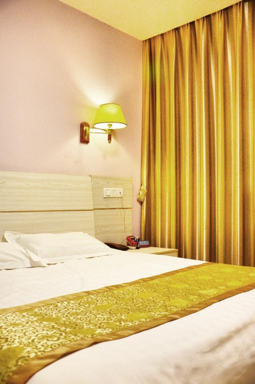 Nafee Hotel Zhenjiang  Zimmer foto